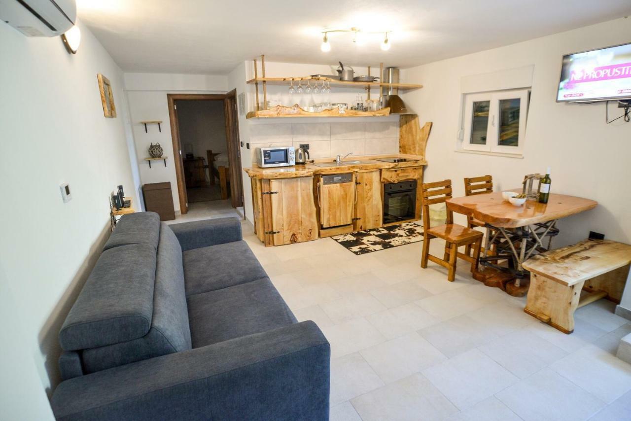 Luxury Apartments Boduja Sukošan エクステリア 写真