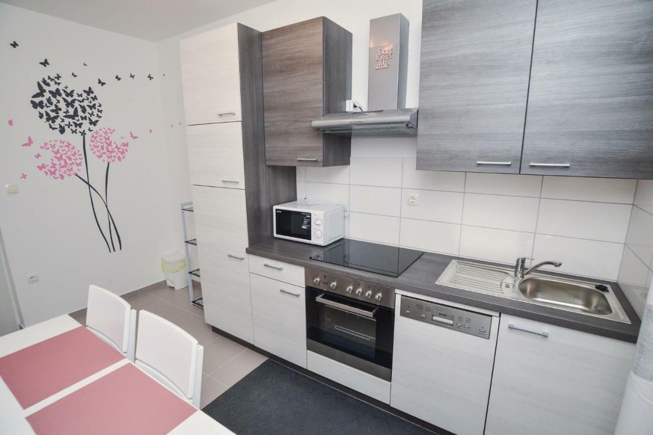 Luxury Apartments Boduja Sukošan エクステリア 写真