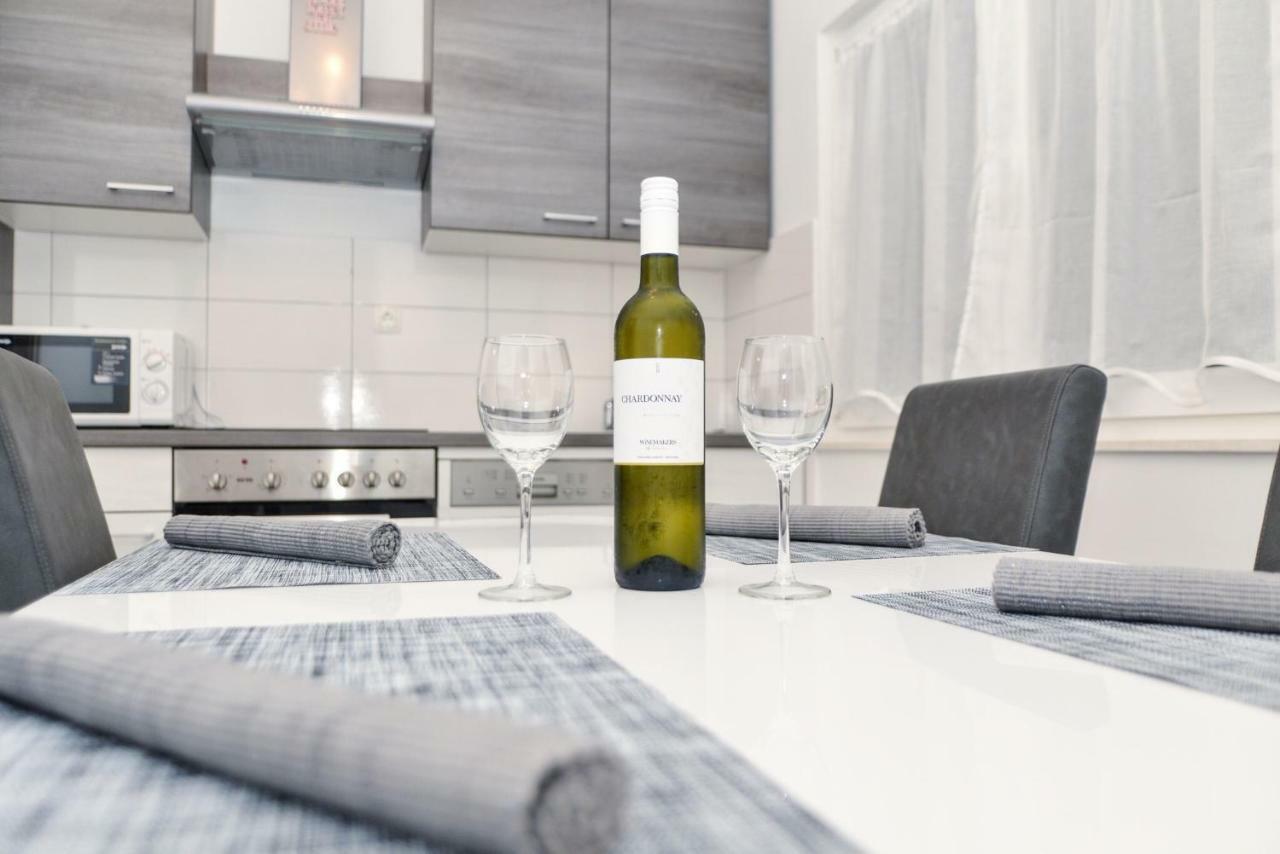 Luxury Apartments Boduja Sukošan エクステリア 写真