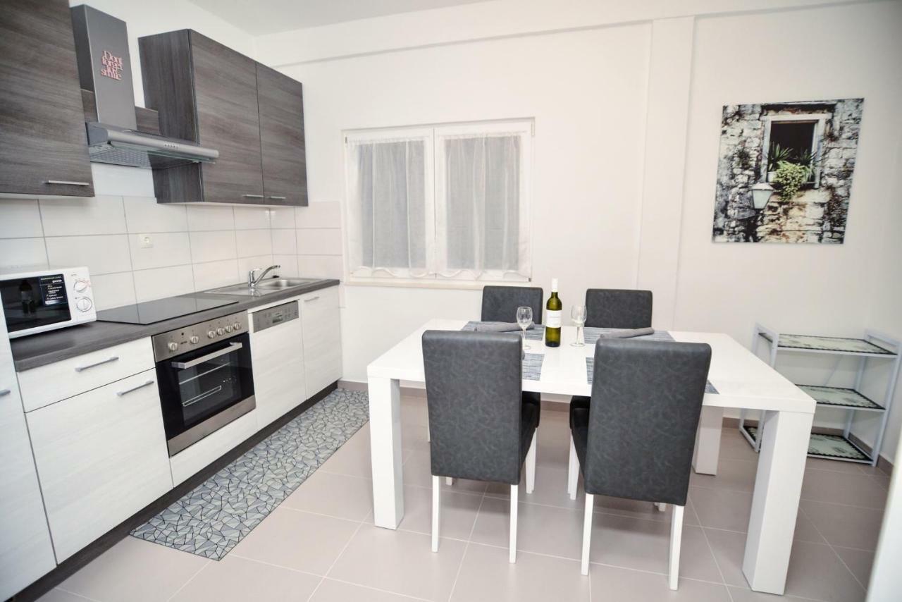 Luxury Apartments Boduja Sukošan エクステリア 写真