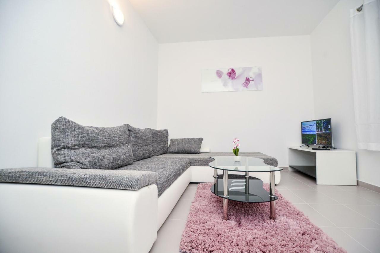 Luxury Apartments Boduja Sukošan エクステリア 写真